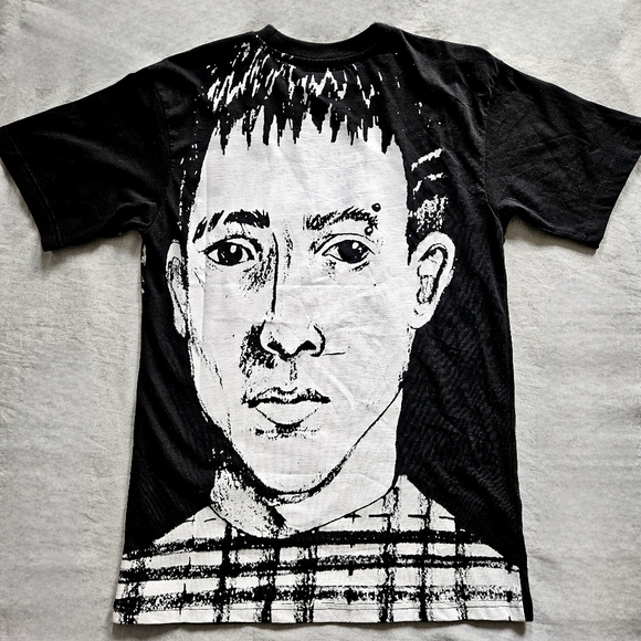 Chinatown Market Streetwear Tee - Picture 2 of 3